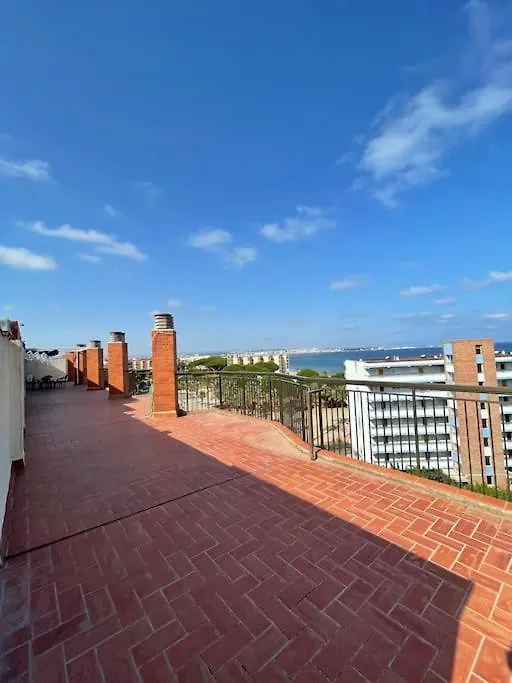 Atico Con Terraza A 100 Metros De La Playa - Port Aventura Apartment La Pineda Spain